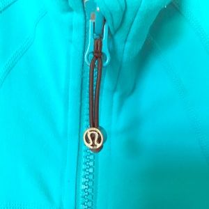 Lululemon teal jacket